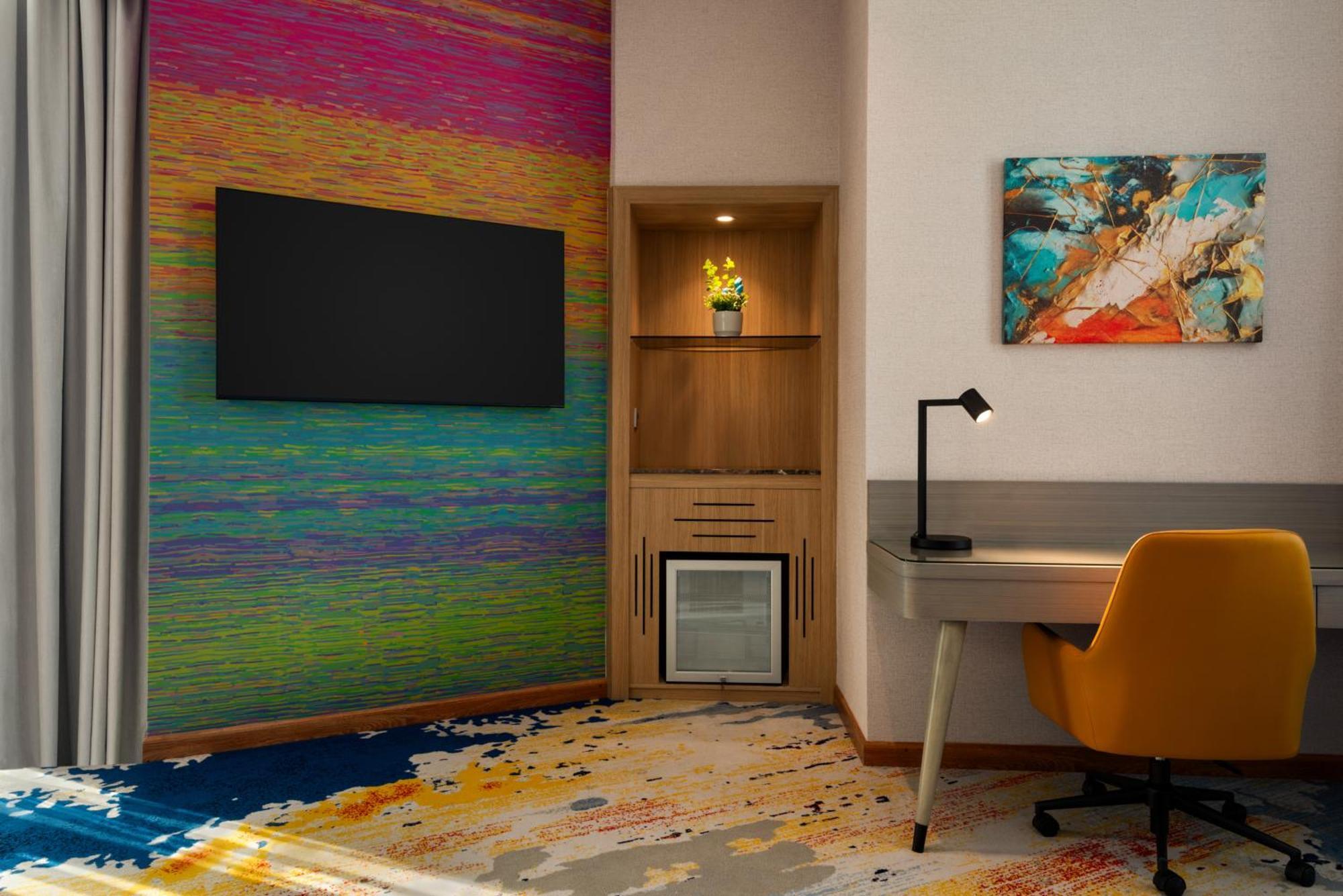 La Quinta By Wyndham Abu Dhabi Al Wahda Hotell Exteriör bild